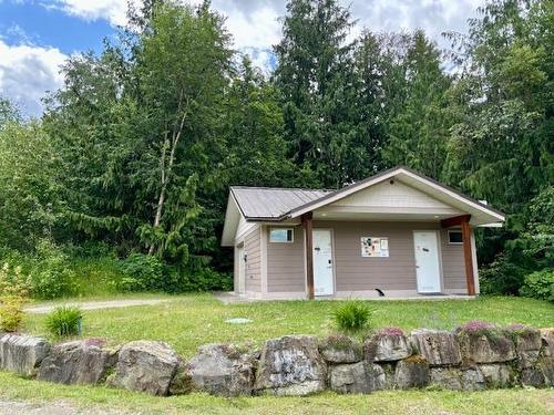 424 Galena Shores Drive, Galena Bay, BC 