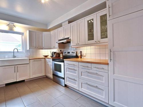 Kitchen - 906  - 908 Ch. Canora, Mont-Royal, QC - Indoor Photo Showing Kitchen