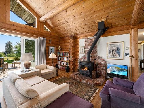 1171 East Rd, Denman Island, BC - Indoor Photo Showing Living Room With Fireplace