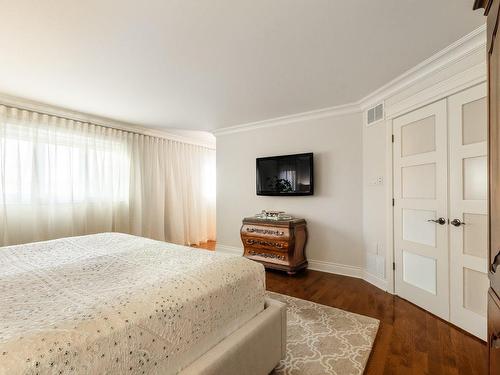 Master bedroom - 119 Rue Antoine-Forestier, Carignan, QC - Indoor Photo Showing Bedroom