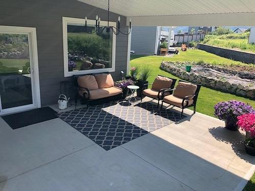 3912 Grandview Drive, Castlegar, BC - Outdoor With Deck Patio Veranda With Exterior