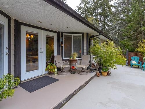 3048 Henry Rd, Chemainus, BC - Outdoor With Deck Patio Veranda