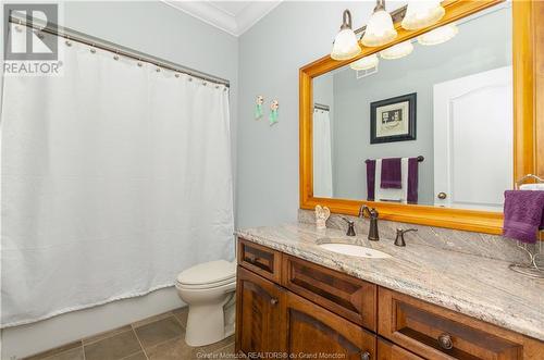 44 Raymel Rd, Grand-Barachois, NB - Indoor Photo Showing Bathroom