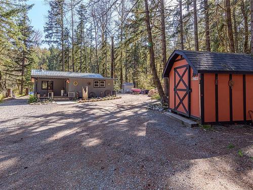 5612 Riverbottom Rd West, Duncan, BC - Outdoor With Deck Patio Veranda