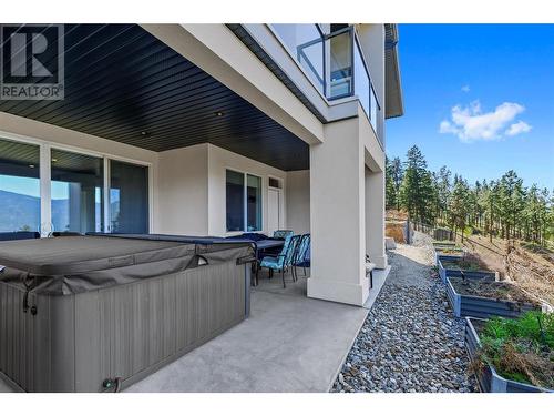8408 Heritage Drive, Lake Country, BC - Outdoor With Deck Patio Veranda With Exterior