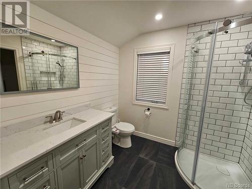 4 Cote Bleu, Bathurst, NB - Indoor Photo Showing Bathroom