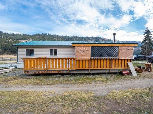 6265 Cariboo Hwy 97, Clinton, BC - Outdoor With Deck Patio Veranda