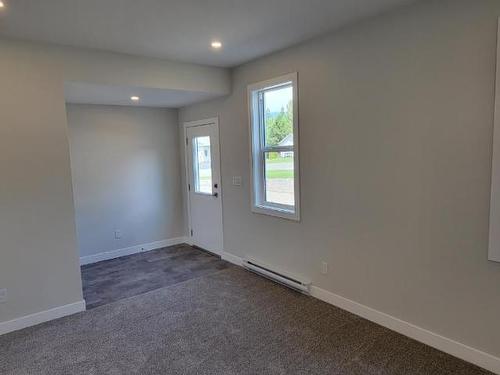 234 Murtle Cres, Clearwater, BC - Indoor Photo Showing Other Room