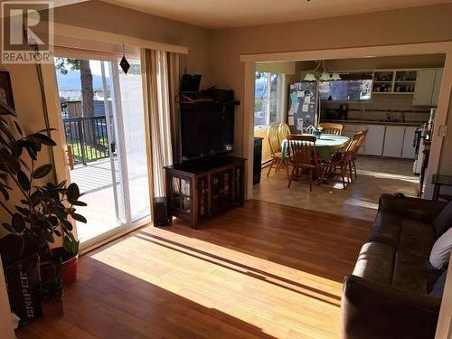 9657 Evergreen Road, Powell River, BC - Indoor Photo Showing Other Room