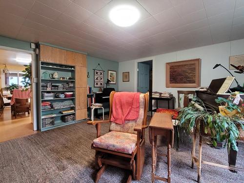 1529 Neimi Road, Christina Lake, BC - Indoor Photo Showing Bedroom