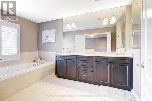 314 Seabrook Drive, Kitchener, ON - Indoor Photo Showing Bathroom