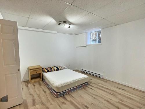 Bedroom - 56 Rue St-Pierre, Lorrainville, QC - Indoor Photo Showing Other Room