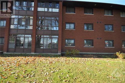 15 Findlay Avenue Unit#104, Carleton Place, ON - Outdoor