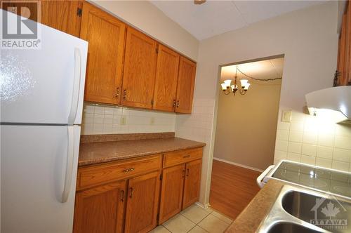 15 Findlay Avenue Unit#104, Carleton Place, ON - Indoor Photo Showing Kitchen