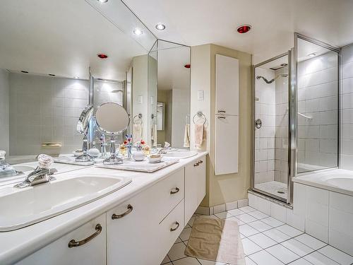 Bathroom - 1205-100 Rue Berlioz, Montréal (Verdun/Île-Des-Soeurs), QC - Indoor Photo Showing Bathroom