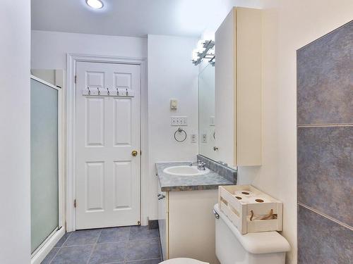 Bathroom - 1-4245 Boul. Rosemont, Montréal (Rosemont/La Petite-Patrie), QC - Indoor Photo Showing Bathroom