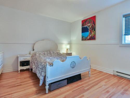 Master bedroom - 1-4245 Boul. Rosemont, Montréal (Rosemont/La Petite-Patrie), QC - Indoor Photo Showing Bedroom