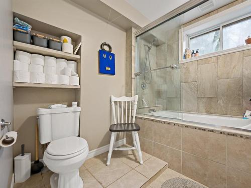 Bathroom - 90Z  - 92Z Ch. Des Cerisiers, Mont-Blanc, QC - Indoor Photo Showing Bathroom