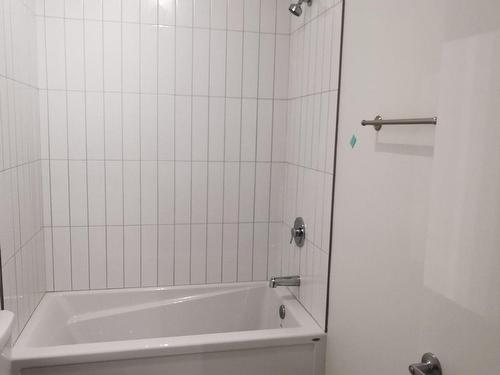 Logement - 5 Rue Boivin, Baie-Saint-Paul, QC - Indoor Photo Showing Bathroom