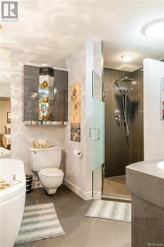 60 Ordonnance Avenue, Edmundston, NB - Indoor Photo Showing Bathroom
