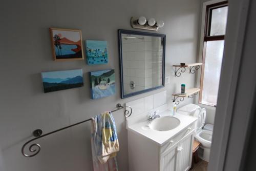 1661 Kimura Rd, Christina Lake, BC - Indoor Photo Showing Bathroom