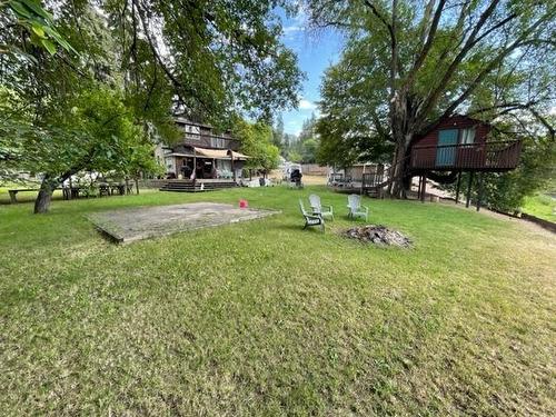 1661 Kimura Rd, Christina Lake, BC - Outdoor