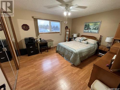 109 2Nd Street Nw, Goodsoil, SK - Indoor Photo Showing Bedroom