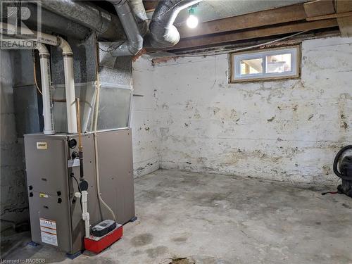 134 9Th Street, Hanover, ON - Indoor Photo Showing Basement