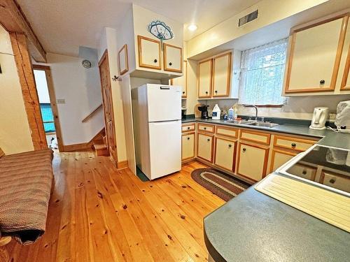 100 Church Street, Rossport, ON - Indoor Photo Showing Kitchen With Double Sink