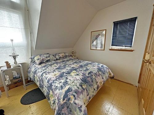 100 Church Street, Rossport, ON - Indoor Photo Showing Bedroom