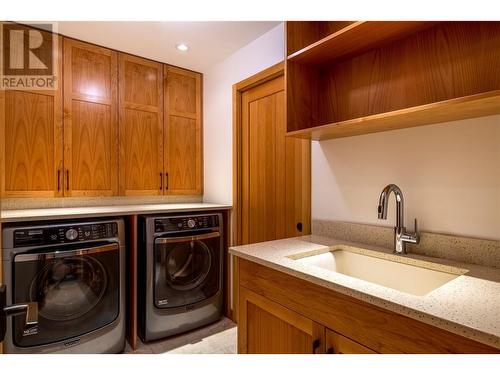 8100/8104 Silver Star Road, Vernon, BC - Indoor Photo Showing Laundry Room