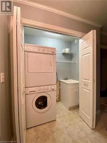 499 Andrew Street, Port Elgin, ON - Indoor Photo Showing Laundry Room
