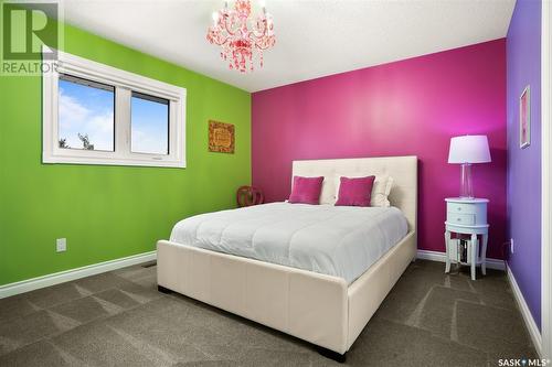 9215 Wascana Mews, Regina, SK - Indoor Photo Showing Bedroom