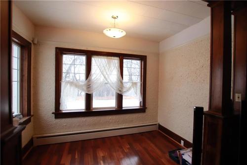 1305 Halcrow Avenue, The Pas, MB - Indoor Photo Showing Other Room