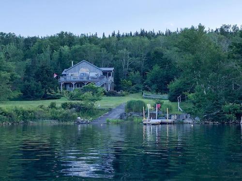 418 West Side Indian Harbour Lake Road, Indian Harbour Lake, NS 