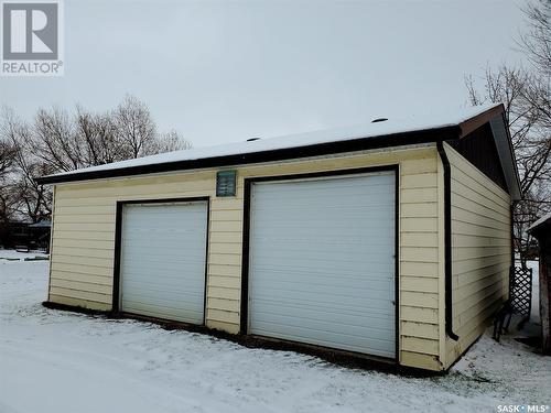 708 Railway Avenue, Arcola, SK 