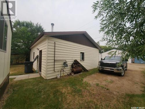 708 Railway Avenue, Arcola, SK 