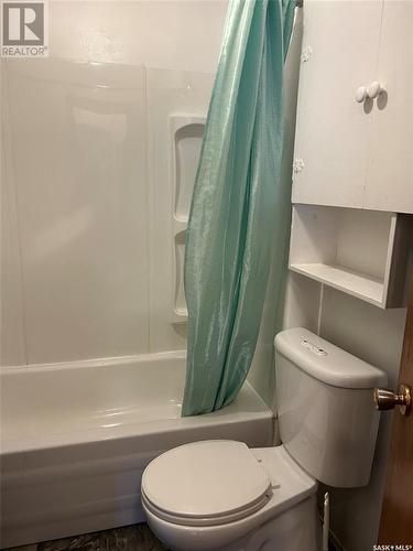 209 Prouse Street, Kelvington, SK - Indoor Photo Showing Bathroom