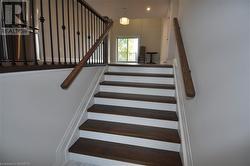 Hardwood oak stairs - 