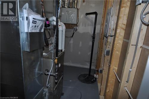 utility room - 1685 9Th Avenue E Unit# 7, Owen Sound, ON - Indoor Photo Showing Basement