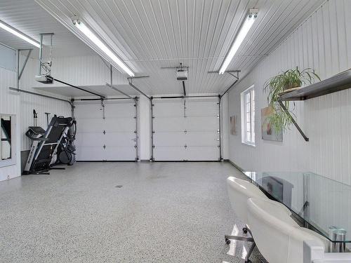 Garage - 3 Rue Brière, Danville, QC - Indoor Photo Showing Garage