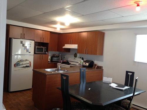 Cuisine - 202  - 204 41E Rue, Notre-Dame-Des-Pins, QC - Indoor Photo Showing Kitchen