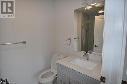 3 piece Ensuite with glass shower and porcelain tiles - 1685 9Th Avenue E Unit# 3, Owen Sound, ON - Indoor Photo Showing Bathroom