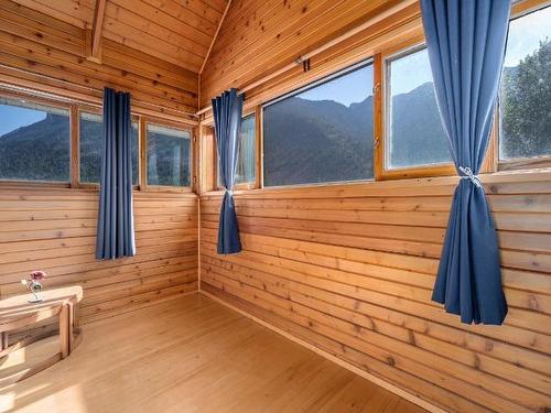 2060 Moha Road, Lillooet, BC -  Photo Showing Other Room