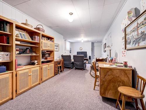 Family room - 828 Av. Du Brabant, Québec (Sainte-Foy/Sillery/Cap-Rouge), QC - Indoor Photo Showing Office