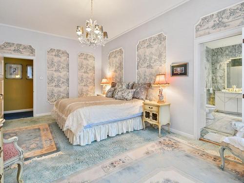 Master bedroom - 266 Boul. De Montrose, Saint-Lambert, QC - Indoor Photo Showing Bedroom
