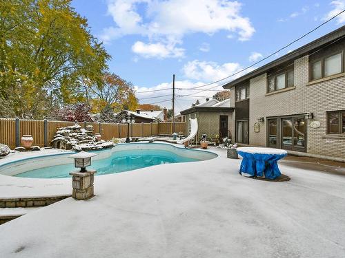 Backyard - 266 Boul. De Montrose, Saint-Lambert, QC - Outdoor With In Ground Pool With Backyard