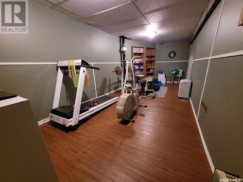 517 Sussex Avenue, Esterhazy, SK - Indoor Photo Showing Gym Room