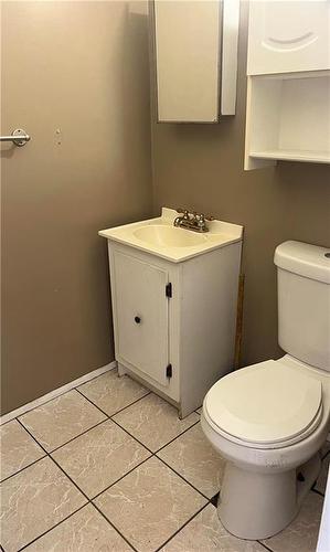 68027 154W Road, Virden, MB - Indoor Photo Showing Bathroom