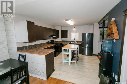 601 Alberta Avenue, Kerrobert, SK - Indoor